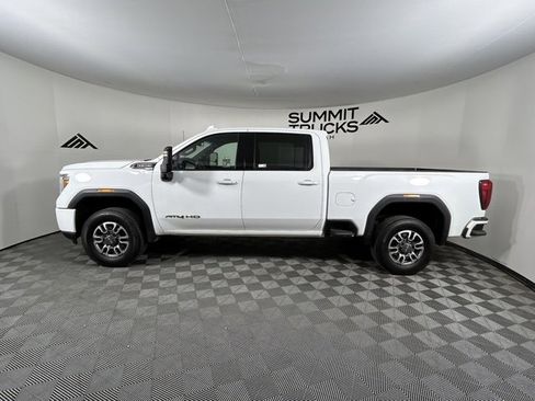 Used 2022 GMC Sierra 3500 AT4 image 3