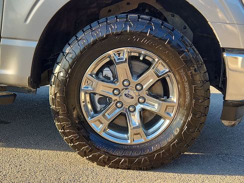 Used 2022 Ford F150 XLT w/ Equipment Group 302A High image 12