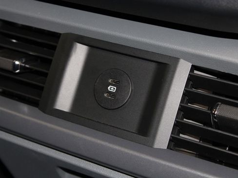 New 2026 Ford F150 XLT w/ Equipment Group 302A MID image 33