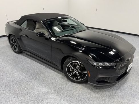 Used 2024 Ford Mustang Premium RWD image 36