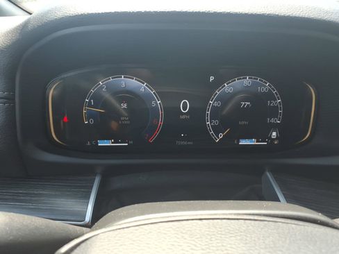 Used 2024 Jeep Wagoneer L Series II RWD image 19