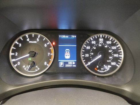 Used 2025 Nissan Sentra S image 23