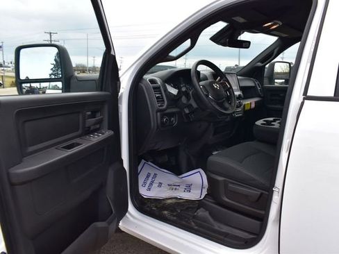 New 2026 RAM 4500 Tradesman AWD/4WD image 10