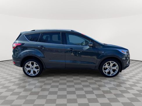 Used 2019 Ford Escape Titanium AWD/4WD image 5