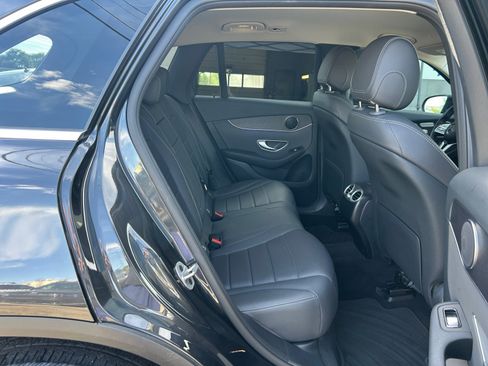 Used 2022 Mercedes-Benz GLC 300 4MATIC image 30