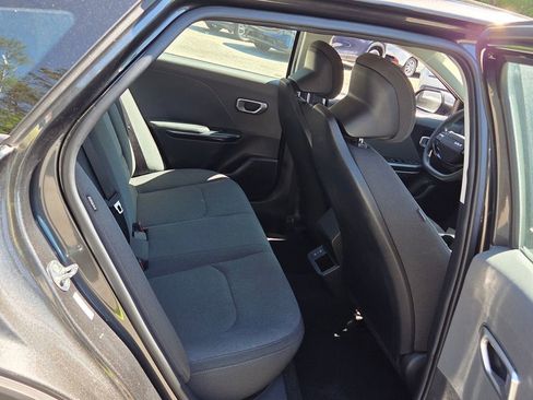 Used 2025 Kia K4 FWD image 15