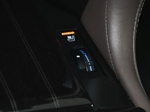 Used 2023 Lexus GX 460 Premium image 34