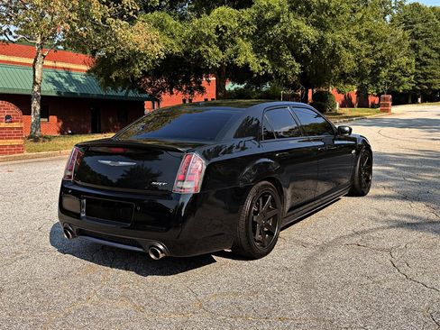 Used 2014 Chrysler 300 SRT8 w/ Leather Interior Group RWD image 5