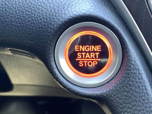 Used 2018 Honda Accord Touring image 29