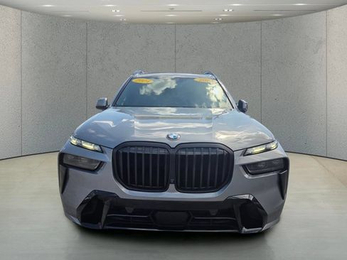Used 2024 BMW X7 xDrive40i w/ M Sport Package AWD/4WD image 7