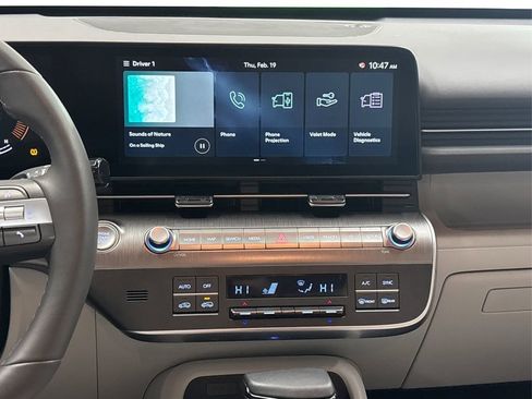 Used 2025 Hyundai Kona SEL image 18