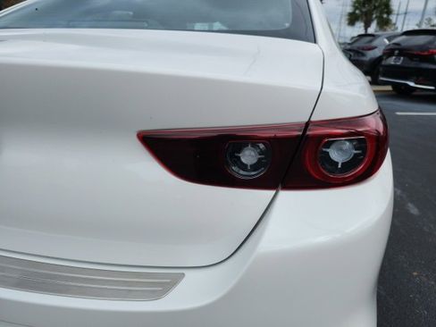 New 2026 MAZDA MAZDA3 2.5 S Sedan w/ Preferred Pkg image 27