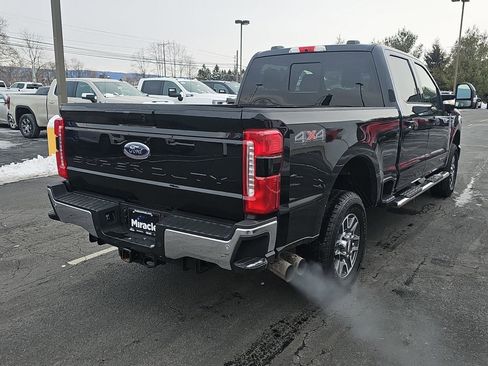 Used 2024 Ford F250 Lariat image 2
