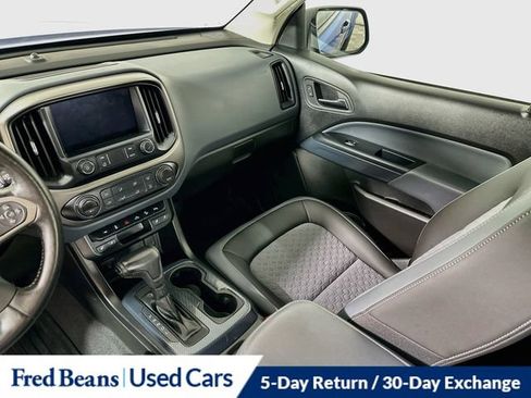 Used 2021 Chevrolet Colorado Z71 AWD/4WD image 29