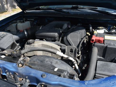 Used 2012 Chevrolet Colorado LT AWD/4WD image 29