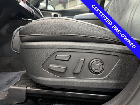 Used 2025 Kia Sorento SX Prestige image 28