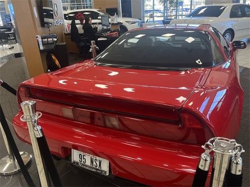 Used 1995 Acura NSX T image 4