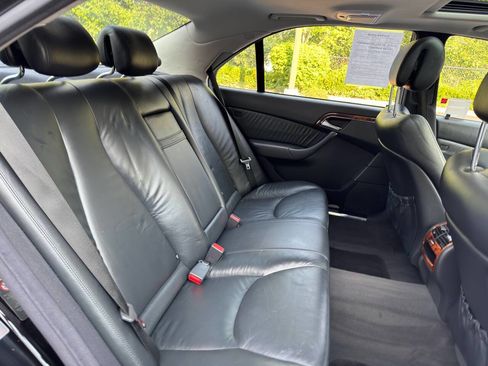 Used 2004 Mercedes-Benz S 500 4MATIC image 23