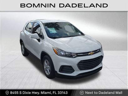 Used 2022 Chevrolet Trax LS w/ Tint and Cruise Package