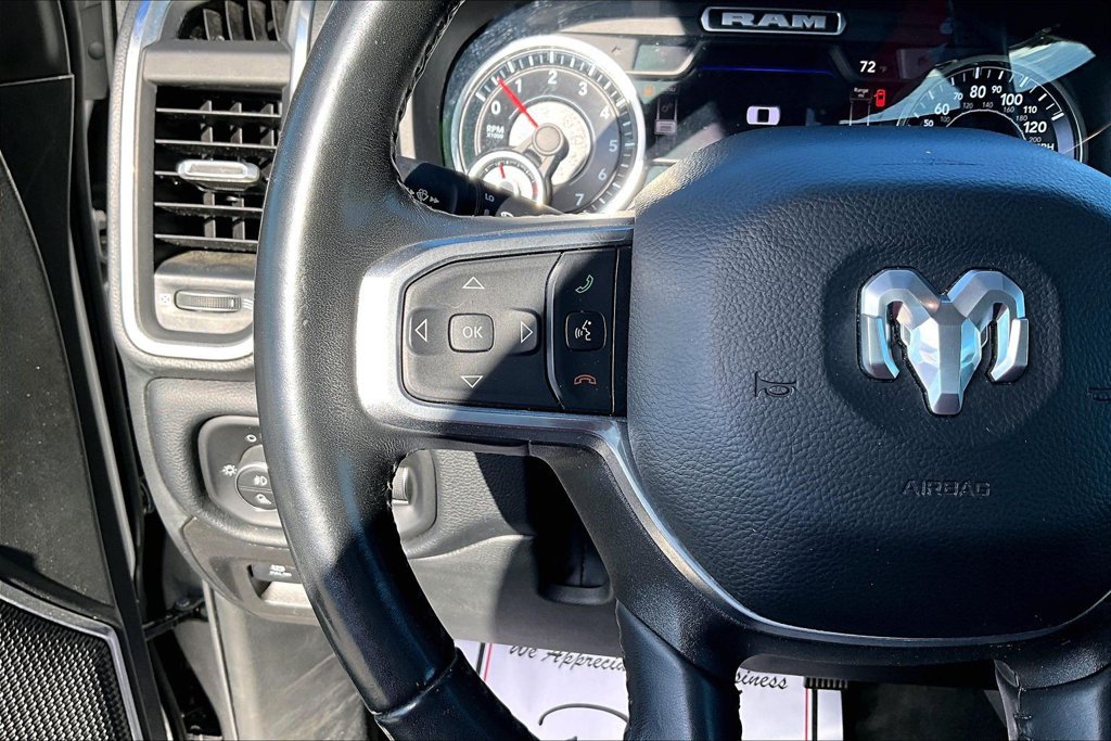 Used 2022 RAM 1500 Laramie AWD/4WD image 13