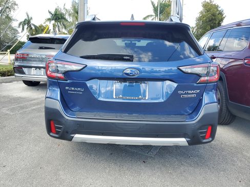 Used 2020 Subaru Outback Touring image 4