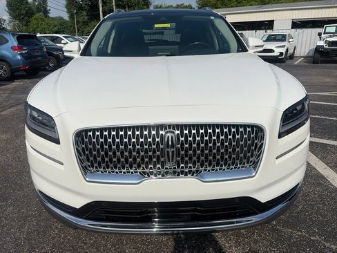 Used 2022 Lincoln Nautilus Reserve w/ Equipment Group 201A AWD/4WD image 2
