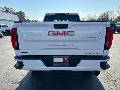 Used 2020 GMC Sierra 2500 Denali w/ Denali Ultimate Package image 7