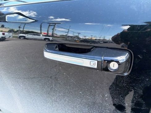 Used 2021 RAM 1500 Limited w/ Body Color Bumper Group AWD/4WD image 36