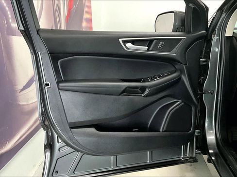 Used 2020 Ford Edge SEL AWD/4WD image 24