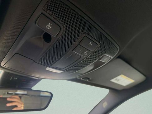 Used 2019 Mercedes-Benz GLA 250 4MATIC image 28