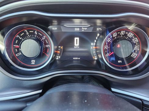 Used 2021 Dodge Challenger GT w/ Plus Package image 15