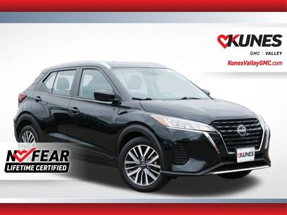 Used 2022 Nissan Kicks SV