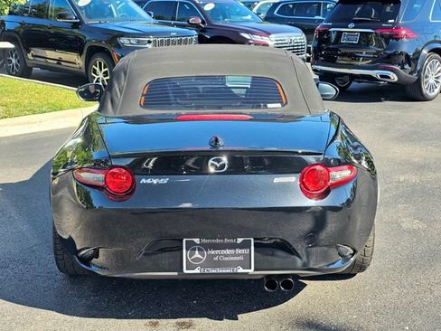 Used 2016 MAZDA MX-5 Miata Club RWD image 8