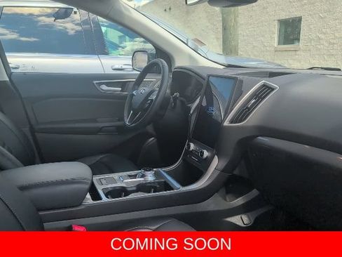 Used 2024 Ford Edge SEL w/ Convenience Package AWD/4WD image 10
