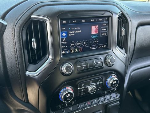 Used 2023 GMC Sierra 3500 AT4 w/ Gooseneck/5TH Wheel Package AWD/4WD image 13