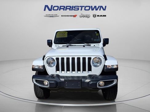 Certified 2022 Jeep Wrangler Unlimited Sahara w/ Cold Weather Group AWD/4WD image 2
