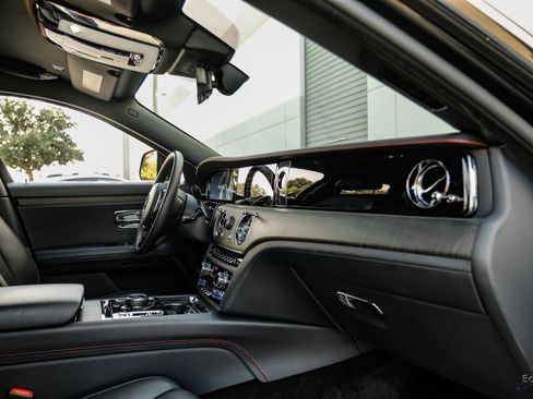 Used 2022 Rolls-Royce Ghost image 41