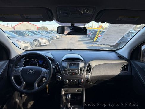 Used 2014 Hyundai Tucson SE image 10