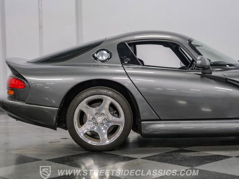 Used 2002 Dodge Viper GTS image 27
