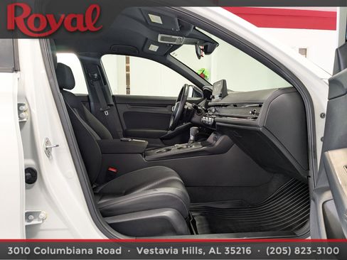Used 2024 Honda Civic Sport image 8