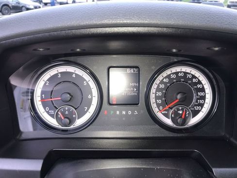 Used 2018 RAM 2500 Tradesman image 15
