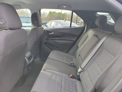 Used 2023 Chevrolet Equinox LT image 11