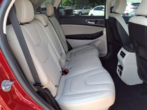 Used 2022 Ford Edge Titanium AWD/4WD image 15