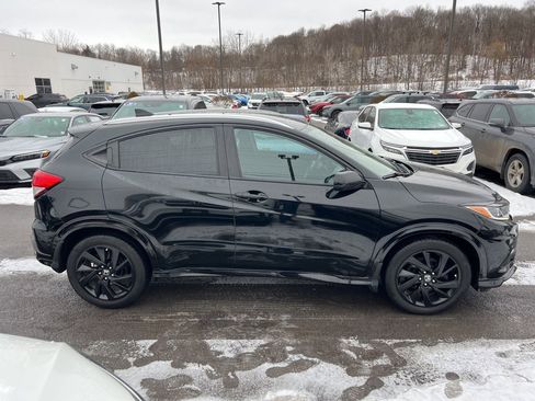 Certified 2022 Honda HR-V Sport image 6
