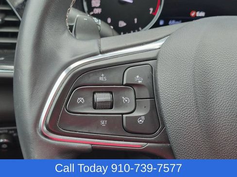 Used 2023 Buick Envision Essence FWD image 19