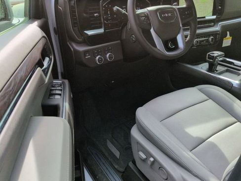 New 2026 GMC Sierra 1500 SLT w/ SLT Premium Plus Package AWD/4WD image 12