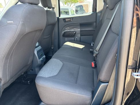 Certified 2025 Ford Maverick XL FWD image 14
