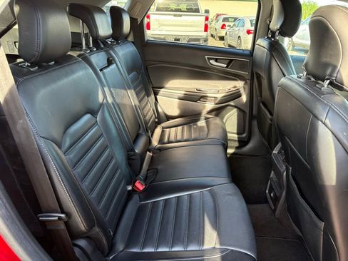 Used 2017 Ford Edge SEL w/ Equipment Group 201A AWD/4WD image 15