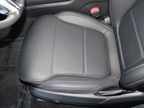 Used 2026 Mercedes-Benz GLC 300 image 14