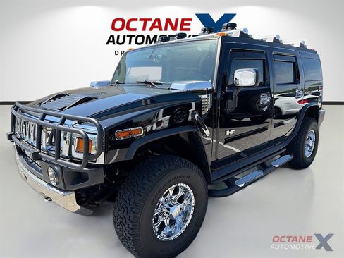 Used 2003 HUMMER H2 w/ Preferred Equipment Group image 3